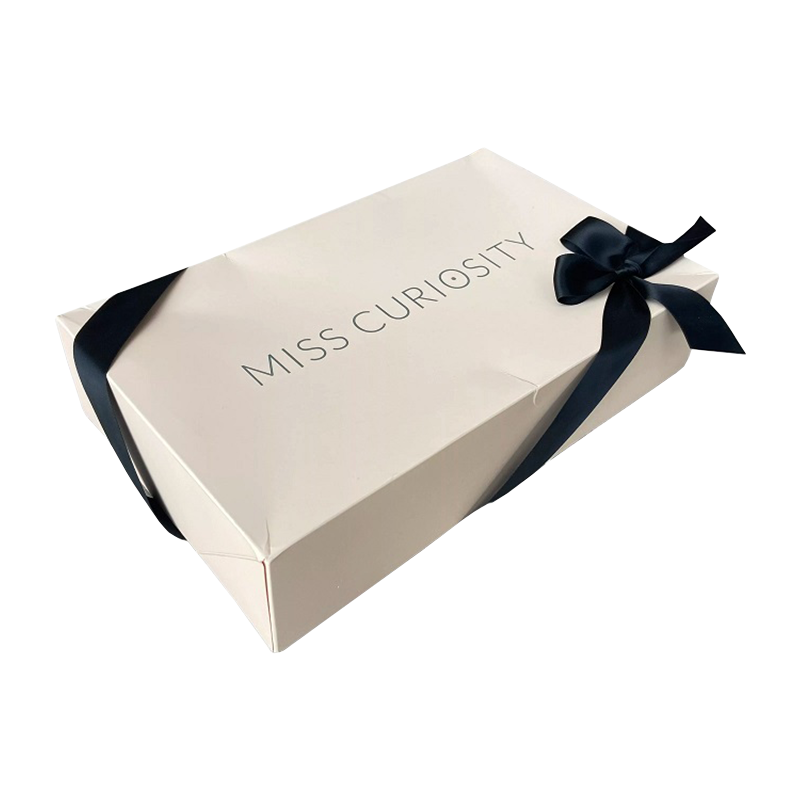 Caja de Papel Caja de Regalo Embalaje de Ropa Interior Caja de Regalo Diseños con Lujo Logotipo Personalizado Reciclaje Plegable